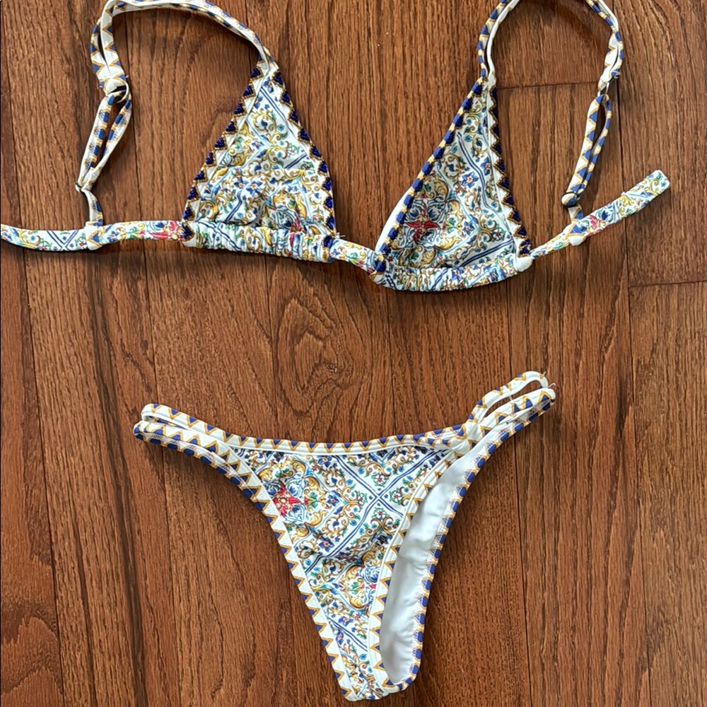 BYDEE Patterned Bikini Set